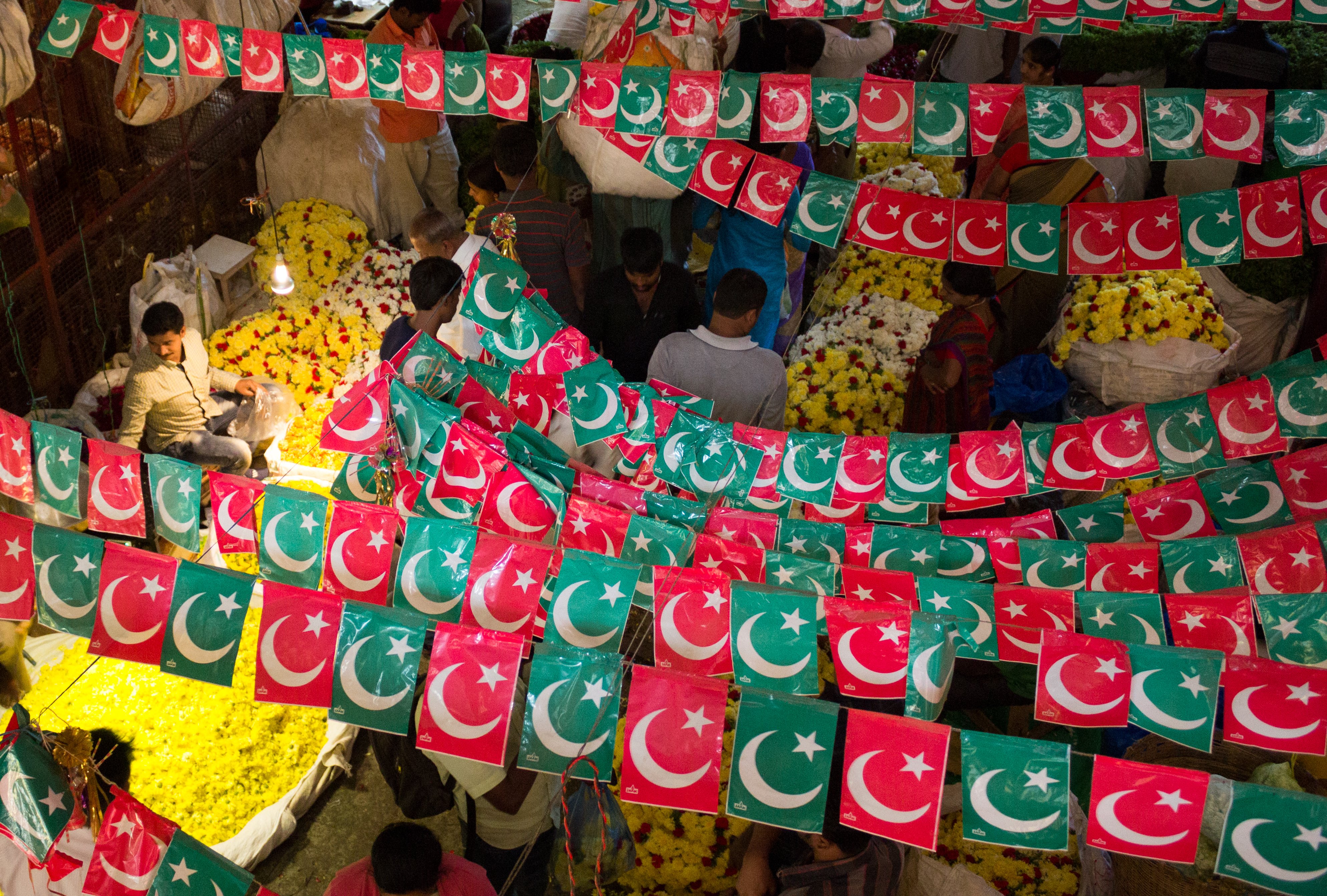 KR Market — Flowers on an Old Tank Bed